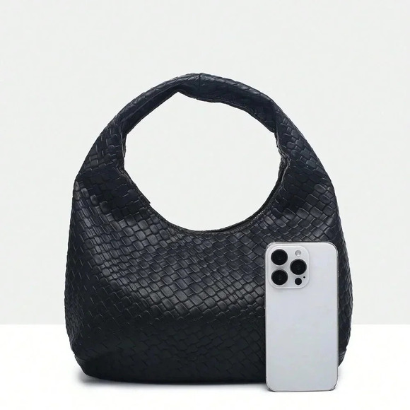 Black Casual Women's Leisure Faux Woven Leather Shoulder Bag - Picture 6 of 6